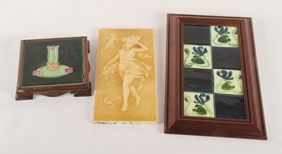 Lot 91 - A late 19th/early 20th century yellow glazed...