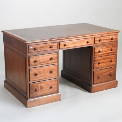 Lot 395 - A large Victorian style mahogany pedestal desk,...