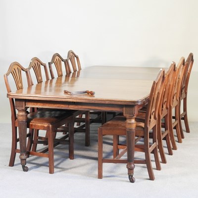 Lot 432 - A good quality early 20th century wind-out...