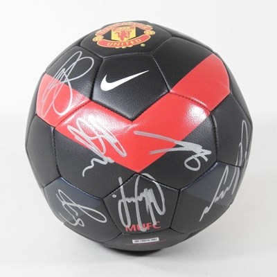 Lot 347 - A Manchester United 2009/10 team football,...