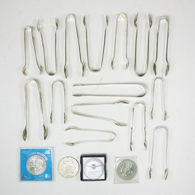 Lot 242 - A collection of silver and plated items, to...