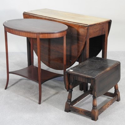 Lot 504 - An Edwardian occasional table, together with...