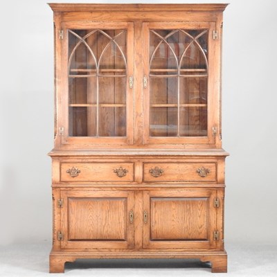Lot 579 - A modern oak dresser, in the manner of...