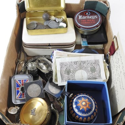 Lot 624 - A First World War Christmas tin, together with...