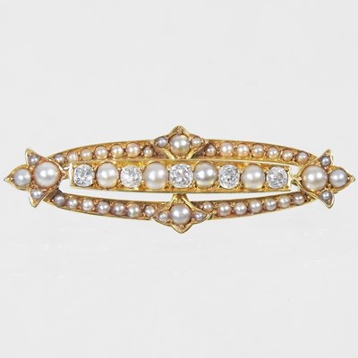 Lot 17 - A 15 carat gold, diamond, and seed pearl...