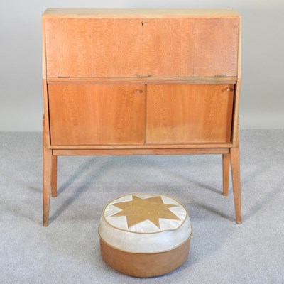Lot 556 - A 1960s Greeves & Thomas bureau, 91cm wide,...