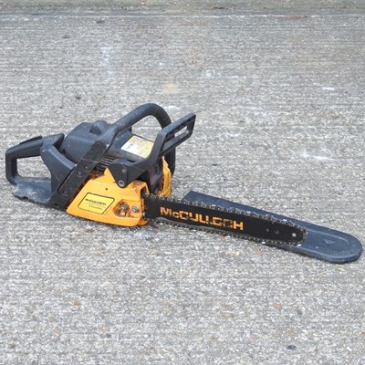 Lot 621 - A McCulloch MAC 335 petrol chainsaw