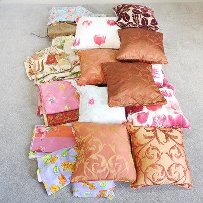 Lot 548 - Various rolls of fabric and cushions