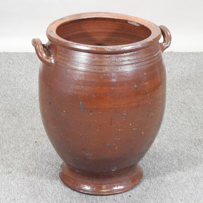 Lot 10 - A salt glazed olive jar