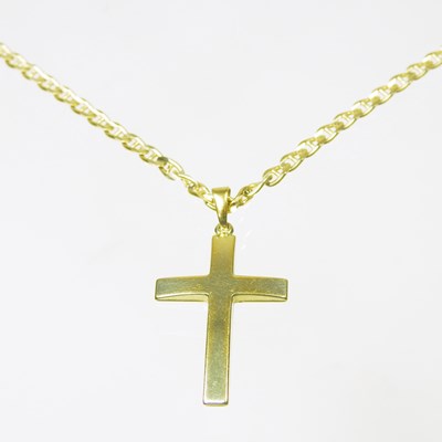 Lot 86 - A 9 carat gold cross pendant, 3cm high, on a 9...