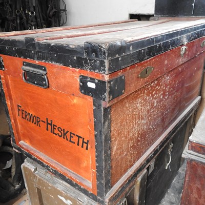 Lot 143 - An early 20th century zinc lined chest