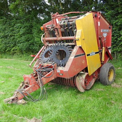 Lot 546 - Plus VAT - A Farmhand 804HDS baler