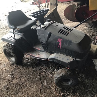 Lot 547 - A ride-on garden tractor