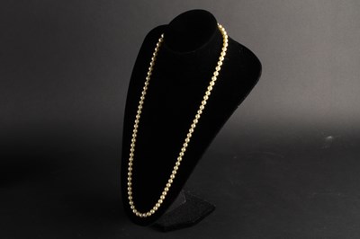 Lot 91 - A Gucci gold plated ladies dress wristwatch,...