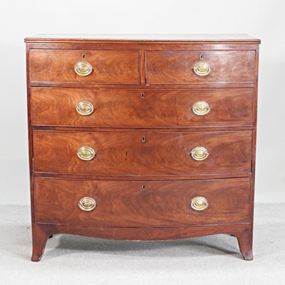Lot 333 - A 19th century mahogany and elm crossbanded...