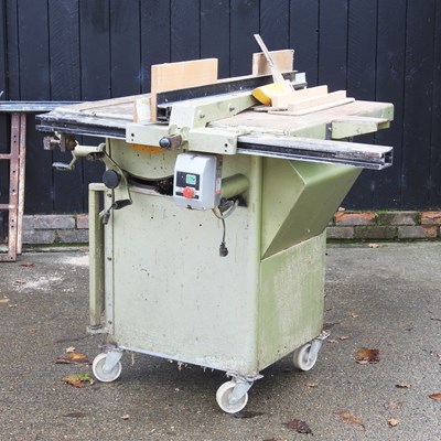 Lot 708 - A Mini Max electric table saw