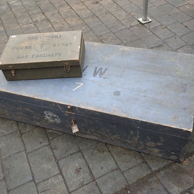 Lot 71 - An early 20th century painted trunk