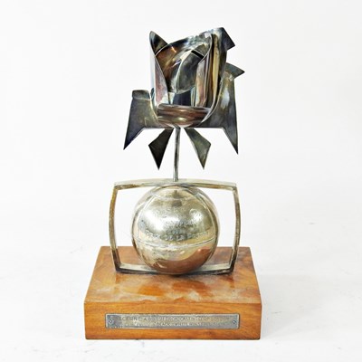 Lot 628 - A modern silver trophy, of flower design, for...