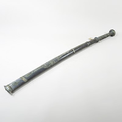 Lot 580 - An early 20th century Burmese ceremonial sword,...