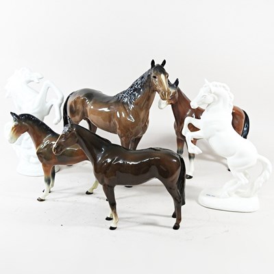 Lot 476 - A large Beswick pottery model of a horse, 30cm...
