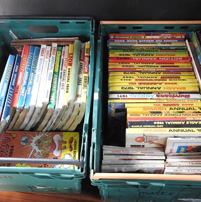 Lot 351 - A collection of various annuals