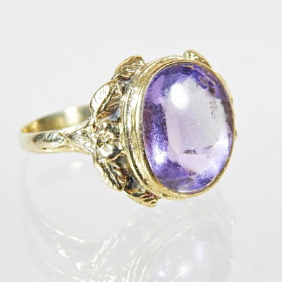 Lot 77 - A 9 carat gold tanzanite dress ring, 3.4g,...
