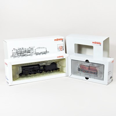 Lot 436 - A Marklin HO gauge model locomotive and tender,...