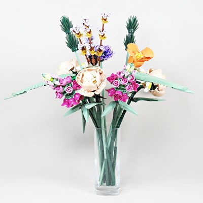 Lot 650 - A Lego set, Flower Bouquet, 10280, in a glass...