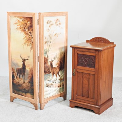 Lot 591 - An Edwardian walnut pot cupboard, 40cm wide,...