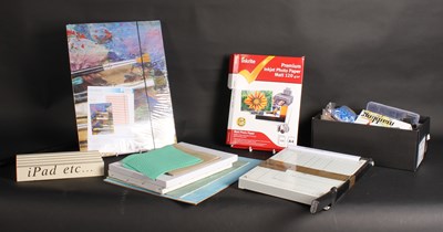 Lot 784 - A collection of artist's equipment and materials
