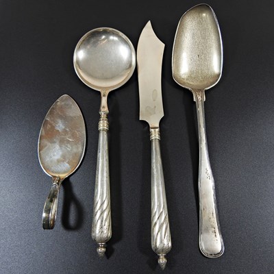 Lot 102 - An early 20th century Danish silver serving...
