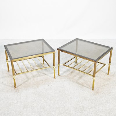 Lot 349 - A pair of contemporary glass top occasional...