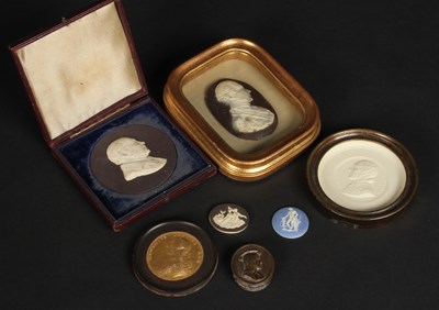 Lot 143 - A collection of intaglio and portrait...