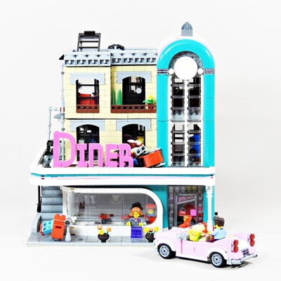 Lot 114 - A Lego set, Downtown Diner, 10260, with...