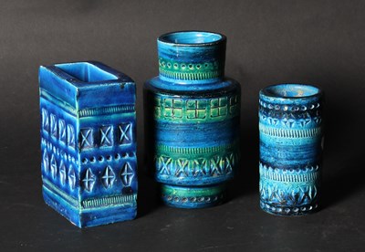 Lot 252 - Aldo Londi for Bitossi pottery, three various...
