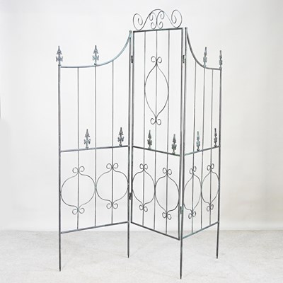 Lot 97 - A metal three-fold garden screen, 180 x 183 cm