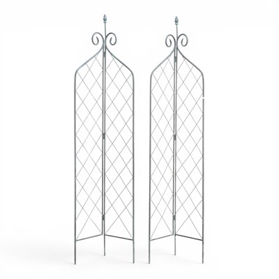 Lot 496 - A pair of metal two-fold garden trellis plant...