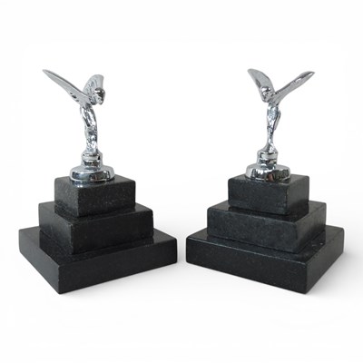 Lot 583 - A pair of small chromed models of the Spirit...