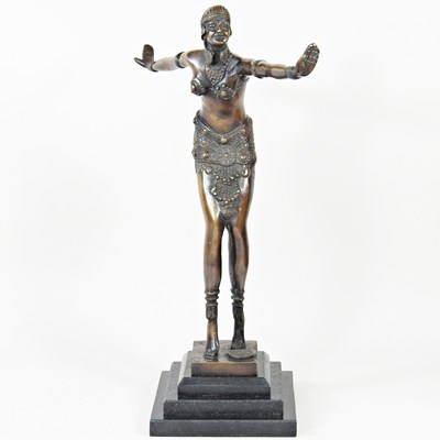 Lot 267 - An Art Deco style bronze figure of a dancer,...