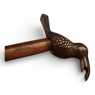 Lot 517 - A walking stick in the form of a bird, with...