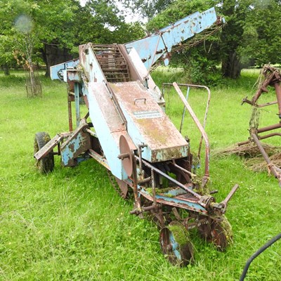 Lot 565 - A Ransome Catchpole sugar beet harvester