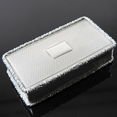 Lot 68 - A William IV silver snuff box, of rectangular...
