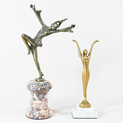 Lot 165 - An Art Deco style figure of a dancing lady, on...