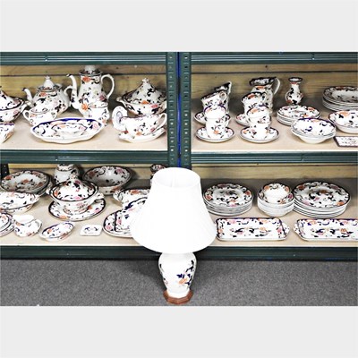 Lot 192 - A large collection of Mason's Mandalay pattern...