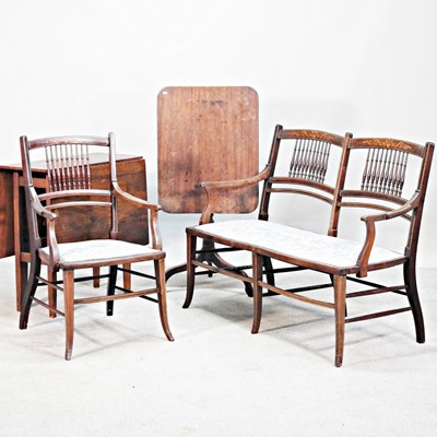 Lot 178 - An Edwardian chair back sofa, 118cm wide,...