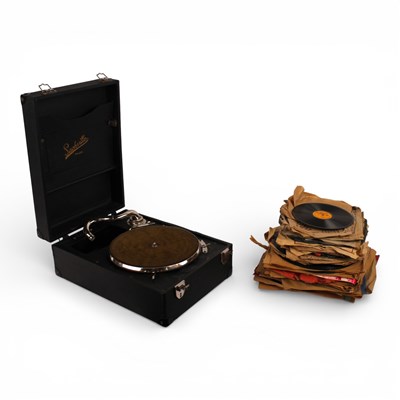 Lot 507 - A Sackville Major wind-up gramophone with a...