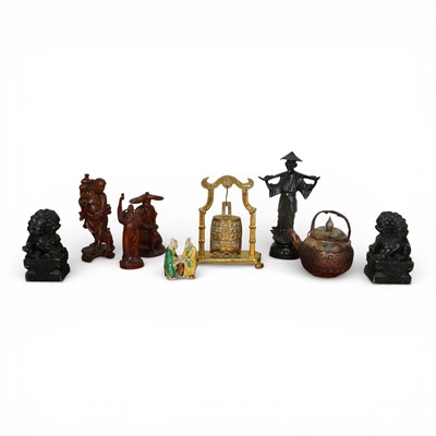 Lot 205 - A collection of Chinese items to include a...