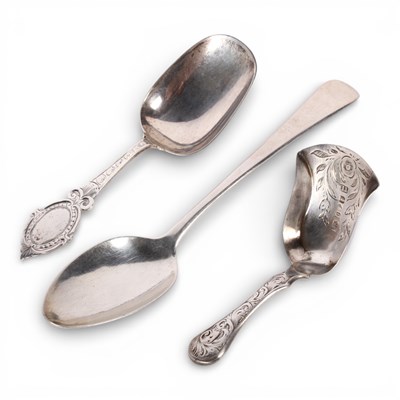 Lot 60 - Two 19th century silver tea caddy spoons,...