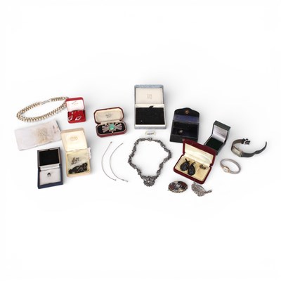 Lot 65 - A collection of costume jewellery, to include...