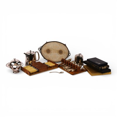 Lot 77 - A collection of silver plated metalwares